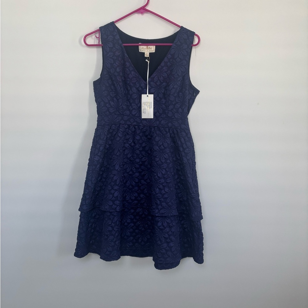 Elegant Navy Blue Sleeveless Dress